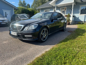 Mercedes-Benz E