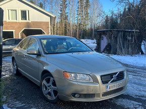 Volvo S80