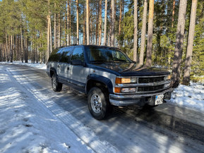 Chevrolet Suburban