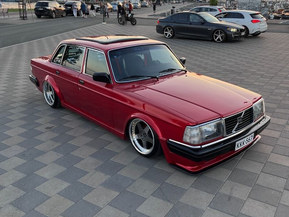 Volvo 244