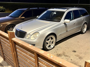 Mercedes-Benz E