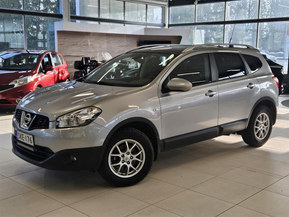 Nissan Qashqai+2