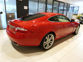 Jaguar XKR