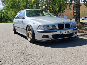 BMW 540