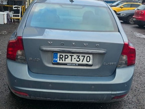 Volvo S40