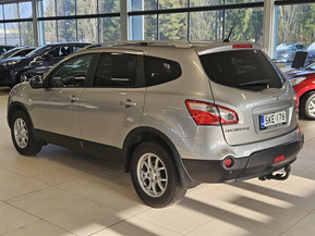 Nissan Qashqai+2