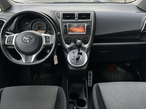 Toyota Verso-S