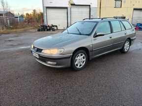 Peugeot 406