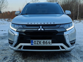 Mitsubishi Outlander PHEV
