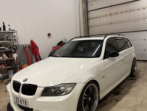BMW 325