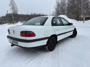 Opel Omega
