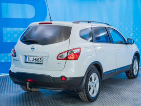 Nissan Qashqai+2