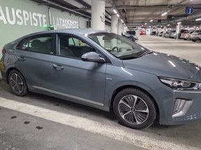 Hyundai Ioniq Plug-In