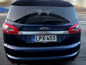 Ford S-MAX