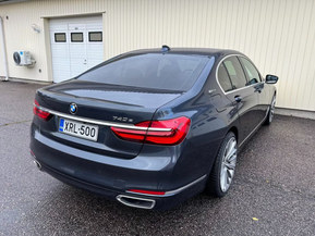 BMW 740