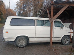 Chevrolet Chevy Van
