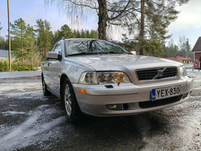 Volvo V40