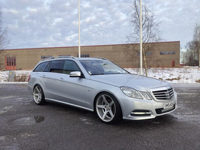 Mercedes-Benz E