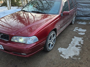 Volvo V70