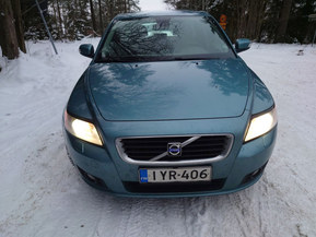 Volvo V50