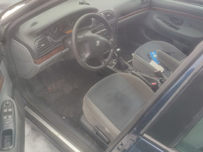 Peugeot 406
