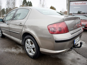 Peugeot 407