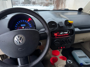 Volkswagen New Beetle