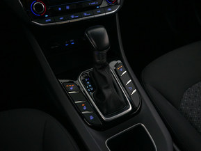 Hyundai Ioniq Plug-In