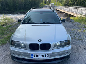 BMW 330