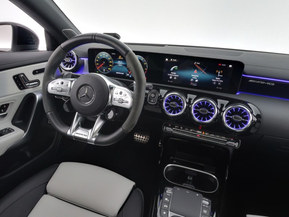 Mercedes-Benz CLA 45 AMG
