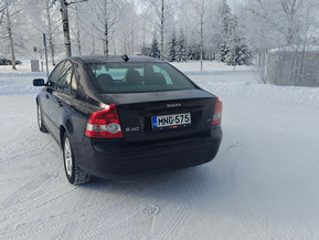 Volvo S40