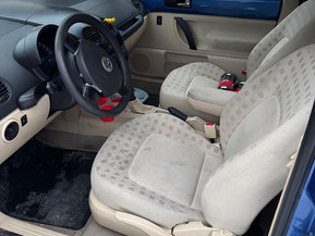 Volkswagen New Beetle