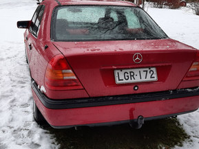 Mercedes-Benz C 180