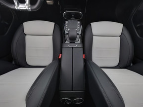 Mercedes-Benz CLA 45 AMG