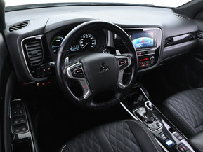 Mitsubishi Outlander PHEV