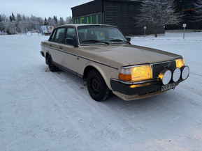 Volvo 240