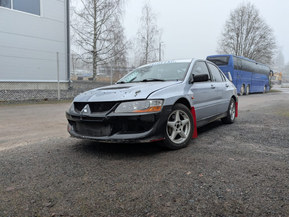 Mitsubishi Lancer