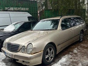 Mercedes-Benz E