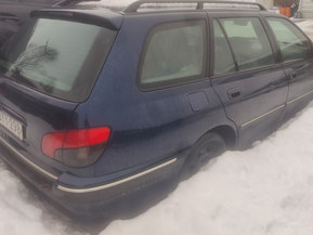 Peugeot 406
