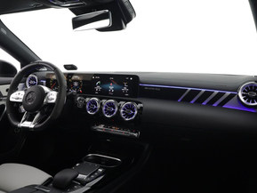 Mercedes-Benz CLA 45 AMG