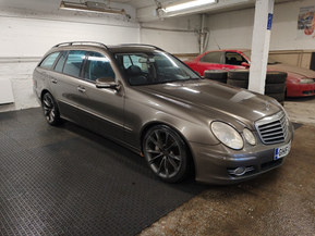 Mercedes-Benz E
