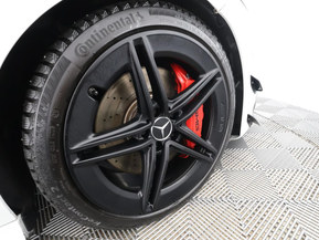 Mercedes-Benz CLA 45 AMG