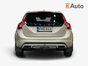 Volvo V60 Cross Country