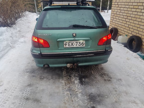 Peugeot 406