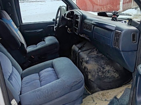 Chevrolet Express 2500