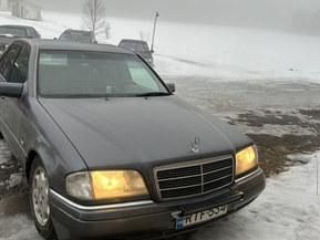 Mercedes-Benz C