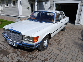 Mercedes-Benz 280