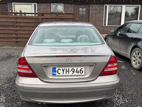 Mercedes-Benz C 200