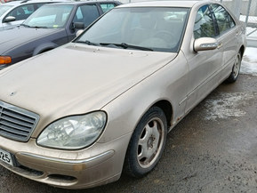 Mercedes-Benz S