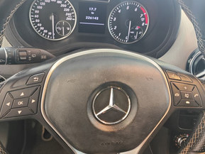 Mercedes-Benz B